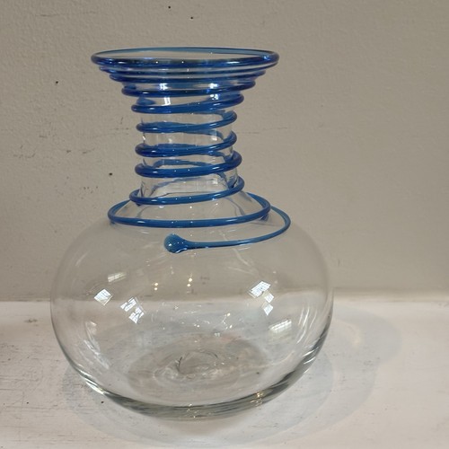 Vintage Blenko blaue Spiralspule mundgeblasene klare Kunstglasvase 6,5" hoch