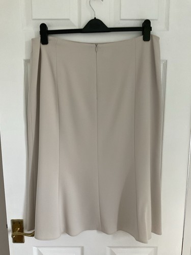 Basler Skirt size 20 - Picture 2 of 3