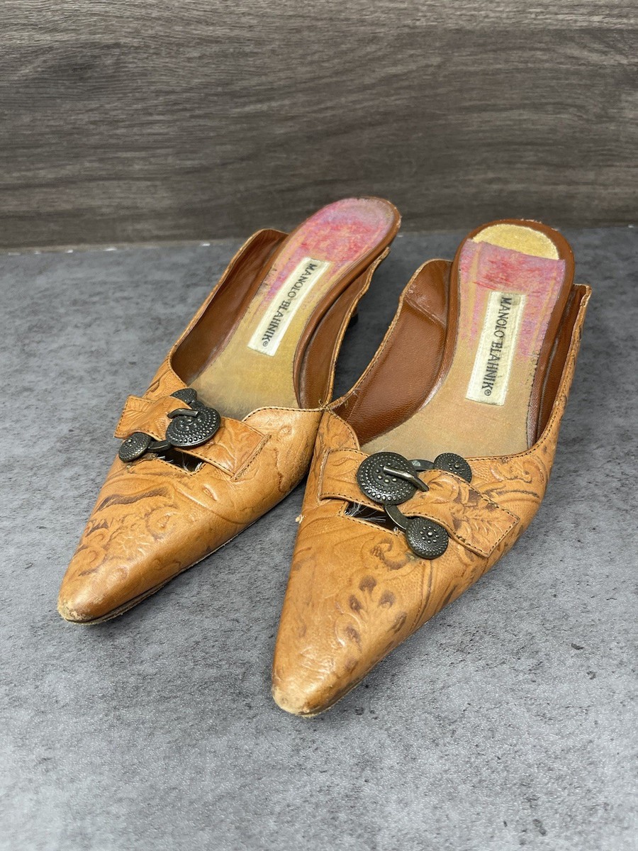 Manolo Blahnik Shoes Womens Size 37 (US 7) Brown Leather Graphic
