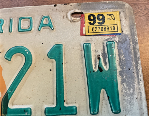 Florida License Plate RMI 21W – Hillsborough – (APR 99) - Good Condition - Picture 2 of 6