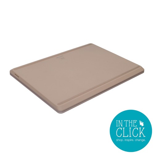 Microsoft Surface Laptop Go (1st Gen) Sandstone Core i5-1035G1/8GB RAM/128GB SSD - Picture 5 of 5