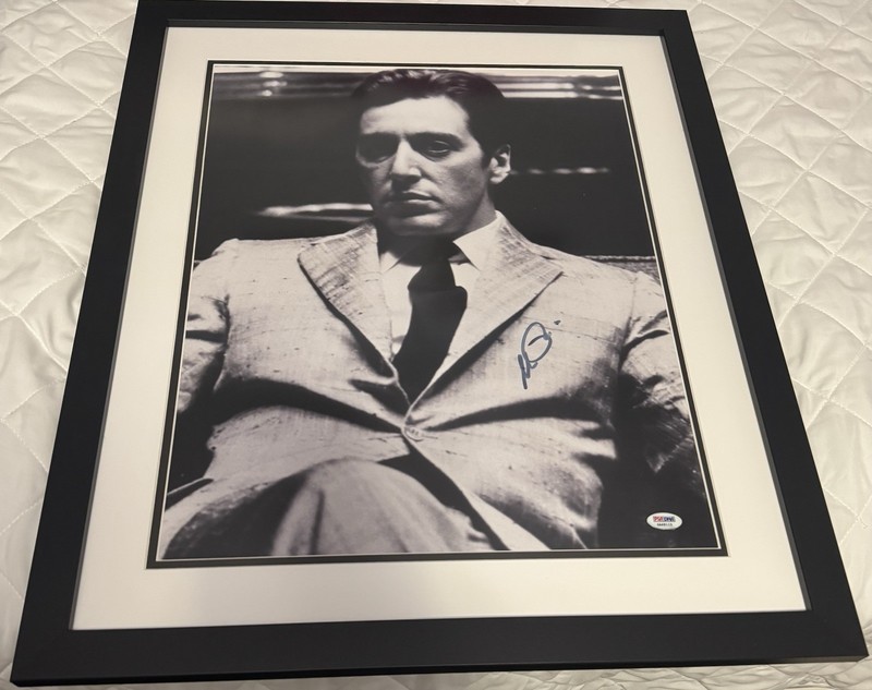 Al Pacino 16x20 Autographed Framed Photo PSA/DNA Authenticated