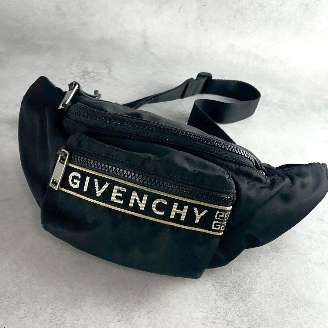 GIVENCHY LIGHT 3-BUM BAG Nylon Black