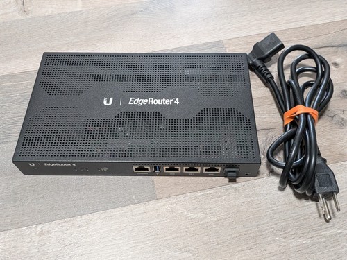 Ubiquiti EdgeRouter 4 ER-4 Router with original AC Cord UISP EDGEMAX EXCELLENT - Picture 8 of 9