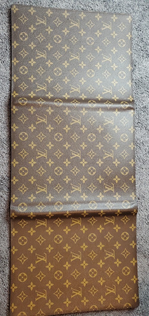 LOUIS VUITTON Monogram Necessaire GM Writing Folder Desk LOUIS VUITTON Monogram Necessaire GM Writing Folder Desk