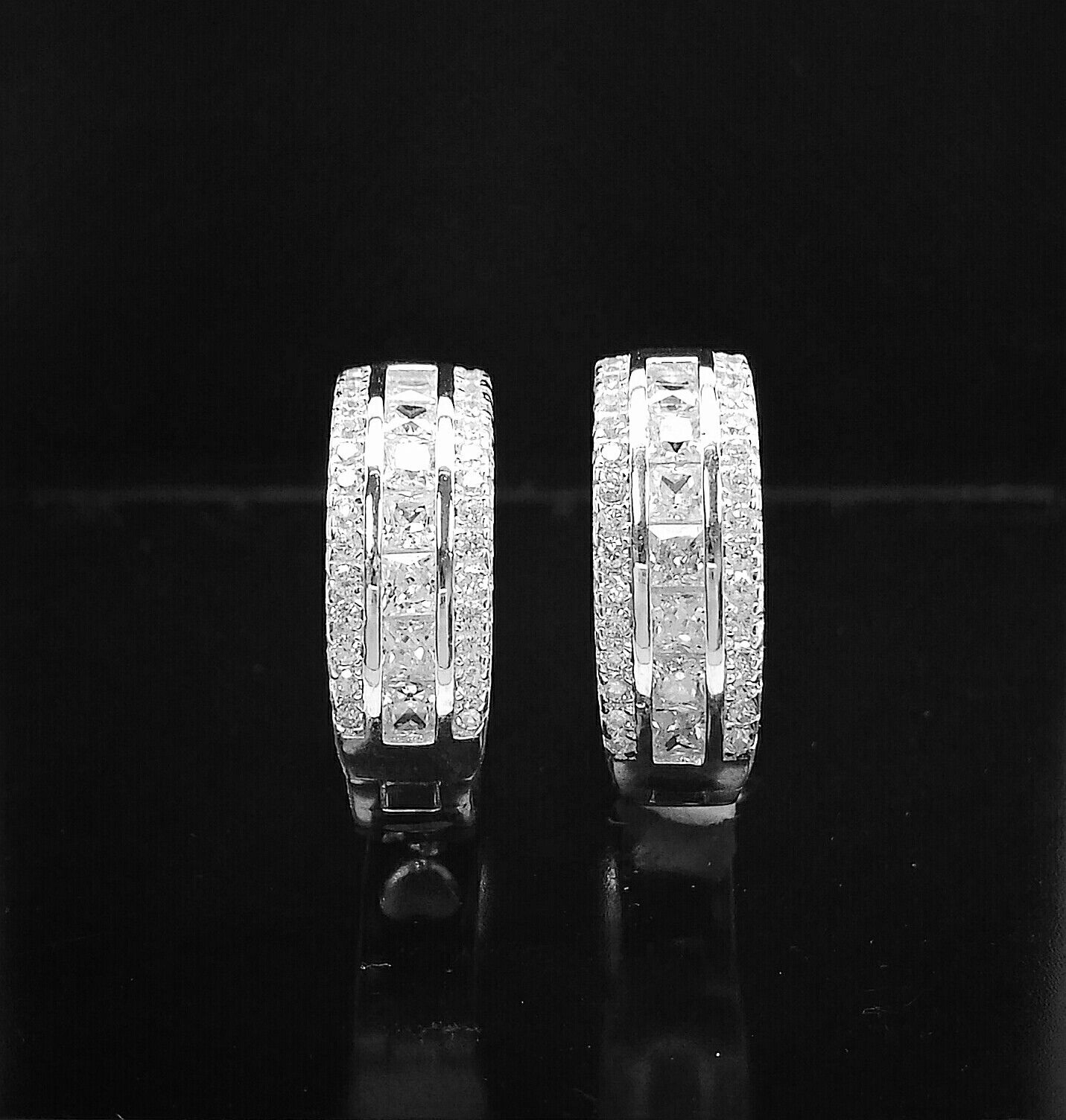Foto 11 di 22