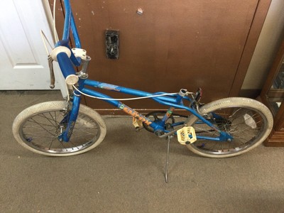 Shark bmx bike Clearance