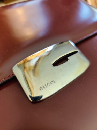 GUCCI SCHULTERTASCHE elegant lackiertes Leder bordeaux VINTAGE - Bild 13 von 23