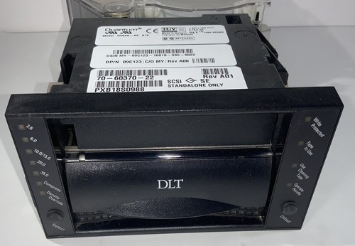 Quantum DLT 7000 Series TH6AE-AZ SCSI Standalone Tape Drive - For Parts - Afbeelding 1 van 8