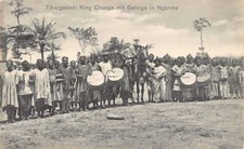 KAMERUN - Tikargebiet - King Chunga mit Gefolge in Ngambe - Publ. unknwon - GERM
