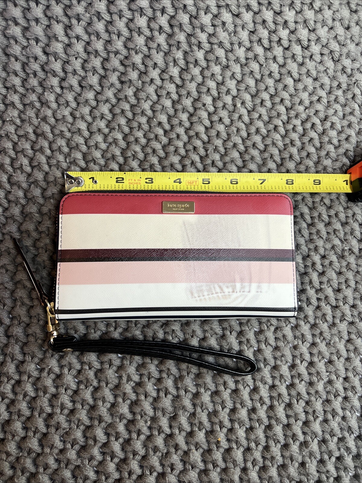 Picture 4 of 15