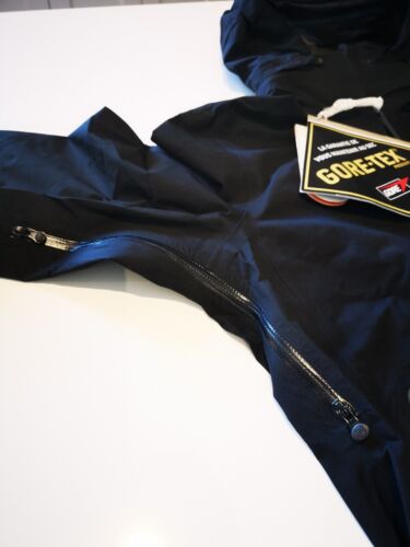 Merrell Women's Dash Performance Adventure GORE-TEX Jkt Full Zip Red Size S - Picture 6 of 24