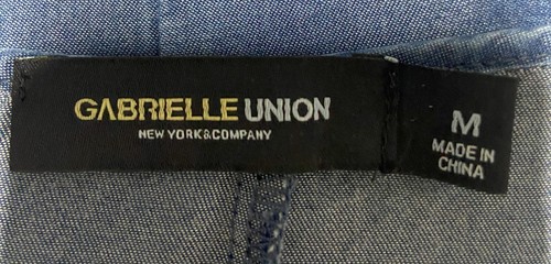 Camicia donna Gabrielle Union New York & Company taglia M con cravatte medie. - Foto 7 di 7