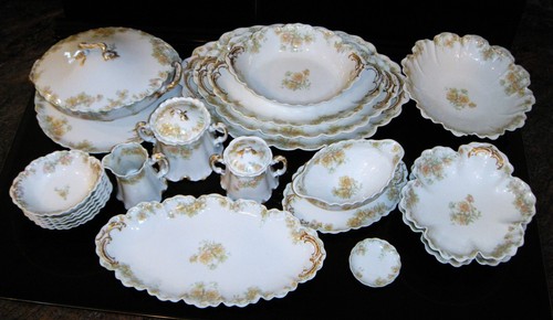 Rare Antique Haviland Limoges, France The Countess Schleiger #69 Fine Dinnerware - Picture 6 of 329