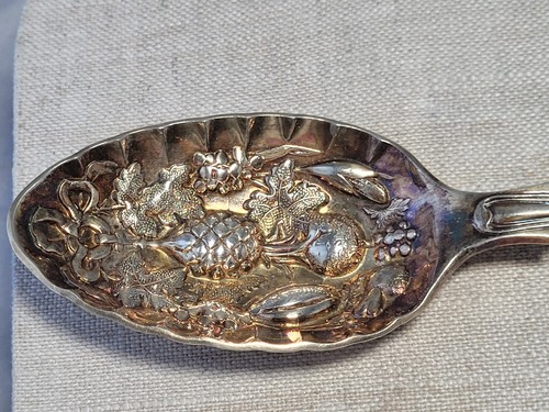 SILVER PLATED BERRY SPOON Kings Pattern by Cooper Bros.Birmingham England c1900s - Picture 2 of 7
