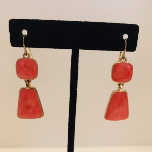 Coral Melon Enamel EARRINGS DANGLE Drop Hook GOLDTONE J6426 - Picture 3 of 10