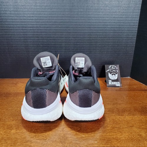 Tenis para correr Adidas para mujer Solarglide 5 carbono/arena beige met/turbo - talla 8 - Imagen 4 de 11