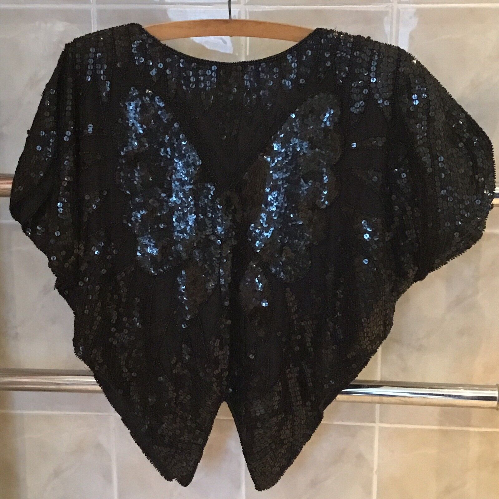 Picture 2 of 3