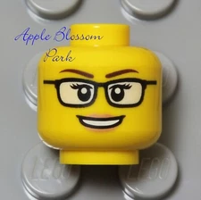 NEW Lego Female MINIFIG HEAD w/Black Rim Eye Glasses & Pink Lips Grin Girl Smile