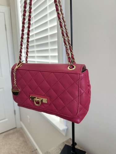 DKNY Gansevoort Quilted Chain Shoulder Bag Quilted Lamb Nappa Leather - Picture 4 of 11
