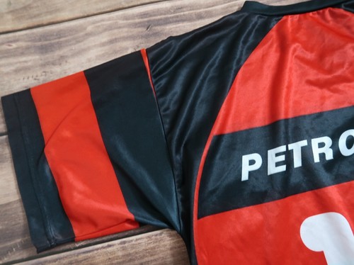 Vintage Soccer Jersey CR Flamengo Brasil #10 Petrobras Shirt, Men`s Size M - Picture 8 of 13