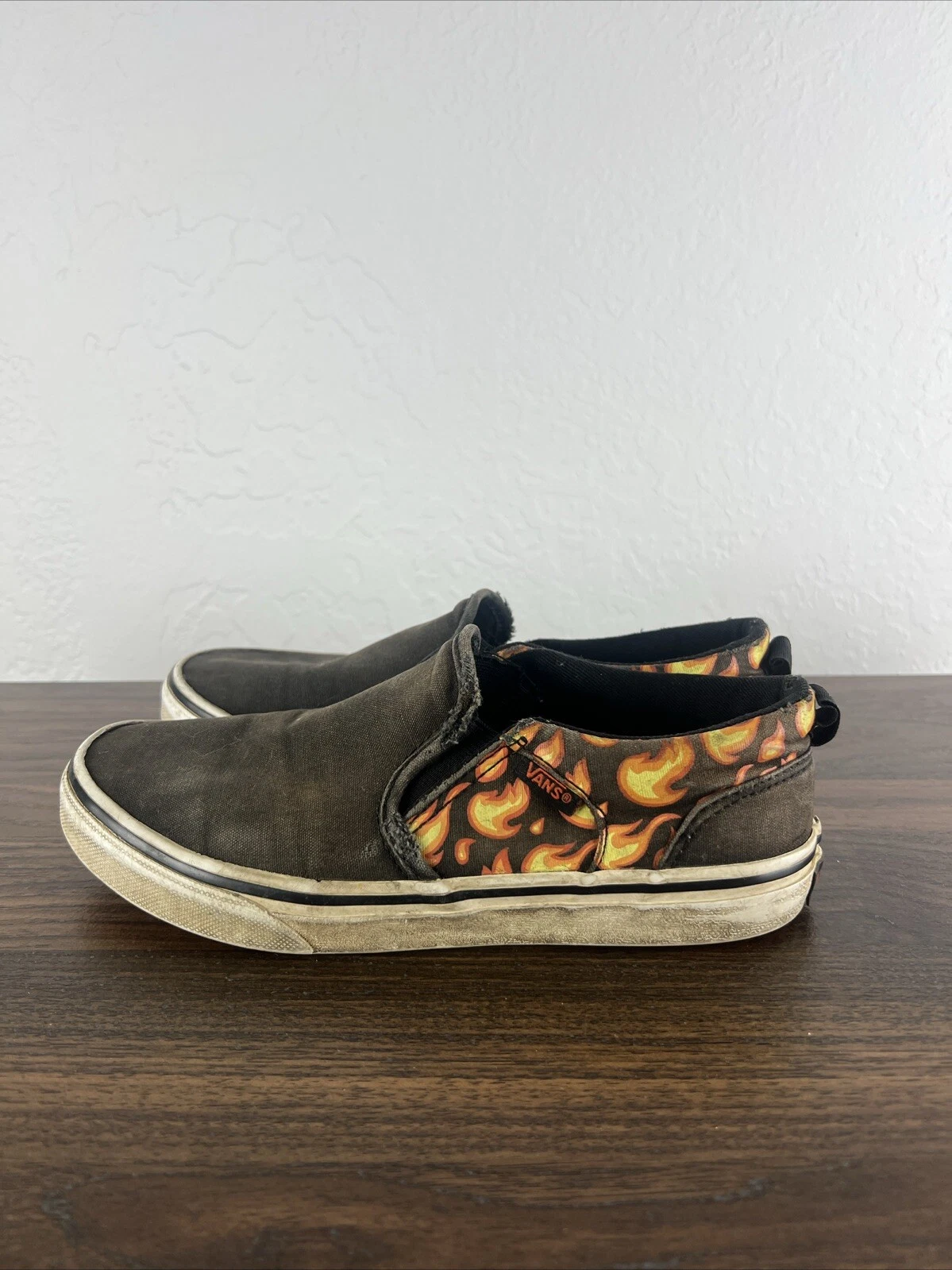 Vans Slip On Bambino Taglia 4 Nero con Fiamme 