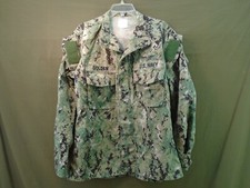 US Military Navy NWU Type III Coat Shirt Green Medium Regular 2010 Golden 109-C