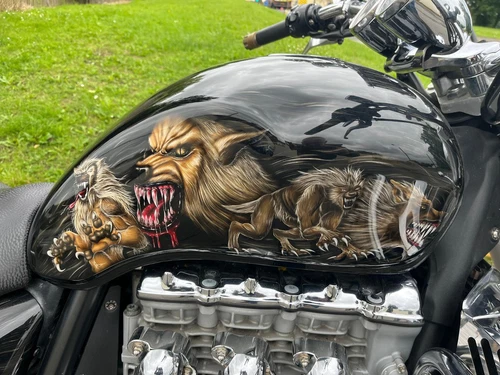 TRIUMPH ROCKET 3, 2005(05),1 OWNER, 27,894 MILES, FSH, CUSTOM PAINTWORK, £5995 - Picture 6 of 20