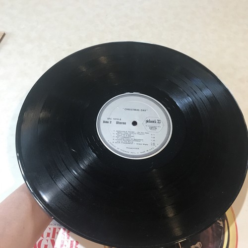 VTG CHRISTMAS DAY;Pickwick Records SPC-1010; Nat King Cole,Beach Boys,Peggy Lee - Picture 4 of 8