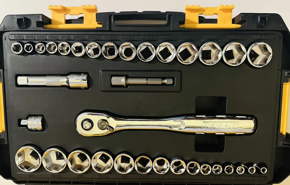 DeWALT Socket Set 74305897 34 Pc Set  - Image 2 of 4