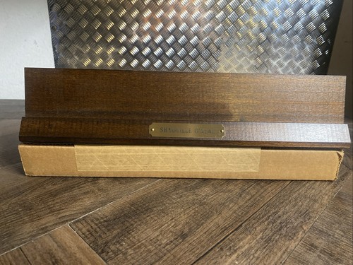 SHAQUILLE O'NEAL NAMEPLATE PLAQUE AUTOGRAPHED Signed Basketball-JERSEY-PHOTO - Picture 1 of 4