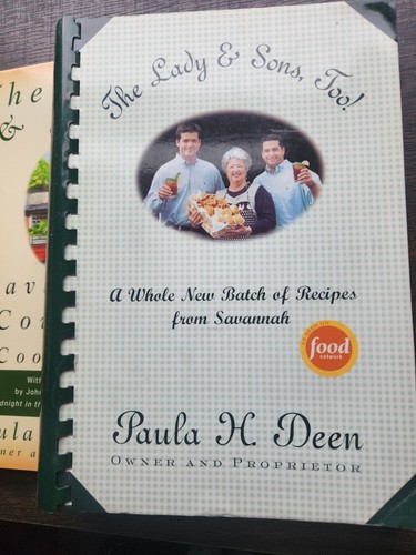 THE LADY AND SONS 1998 PAULA DEEN AND SECOND EDITION AND CHARLESTON JR LEAGUE - Picture 4 of 8