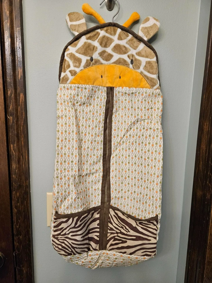 Colección Carter's Jungle 4 piezas. Juego de ropa de cama para cuna Foto 2 de 4