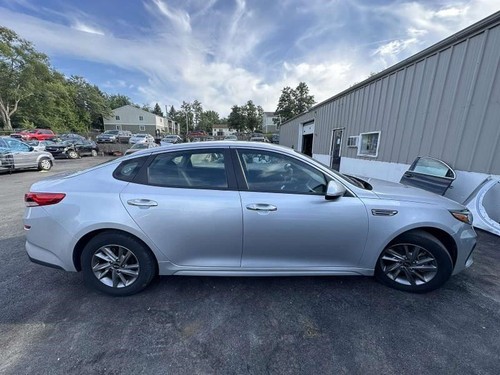 2019-2020 KIA OPTIMA RIGHT REAR EXHAUST MUFFLER 28711-D5550 - Picture 5 of 10