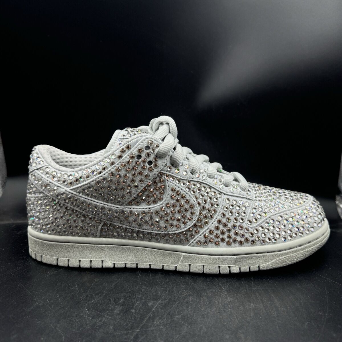 Nike Cactus Plant Flea Market x Swarovski x Dunk Low Pure Nike Cactus Plant Flea Market x Swarovski x Dunk Low Pure