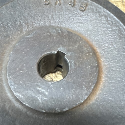 Browning Machine Belt Pulley Cast Iron BK45 5/8 Bore 4 1/4 Diameter - Picture 3 of 9