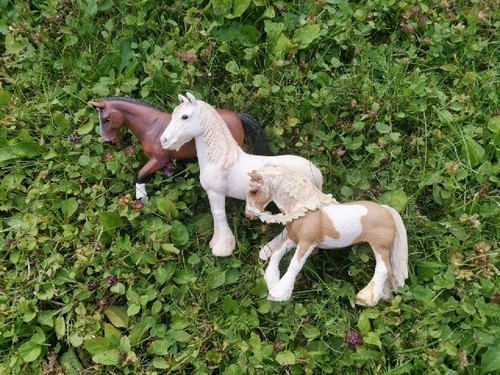Schleich Pferde 3x guter Zustand!  - Bild 1 von 7