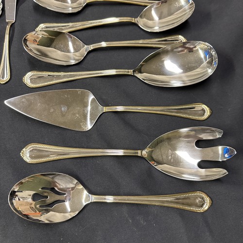 Mikasa Regent Perlen mit 24k Gold Akzent Silberbesteck Set Service 12 plus zehn Portionen - Bild 6 von 7
