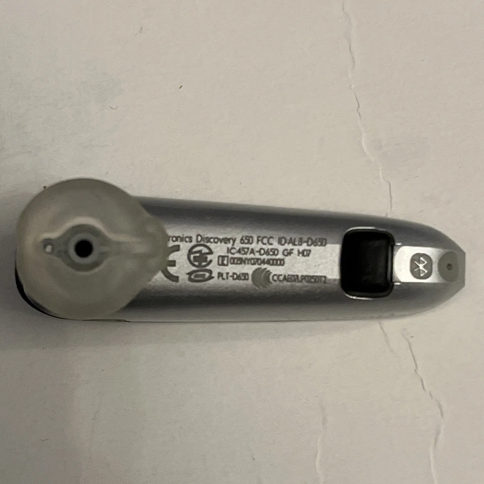 Plantronics Discovery 650 Wireless Bluetooth Headset - working & in original box - Image 4 of 4