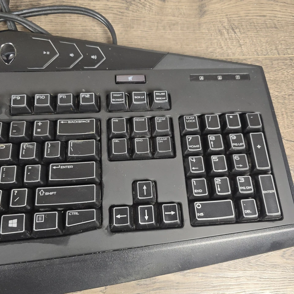 Dell Alienware TactX Gaming Illuminated Keyboard Y-U0008-O KG900 Wired Tested - Image 3 of 4