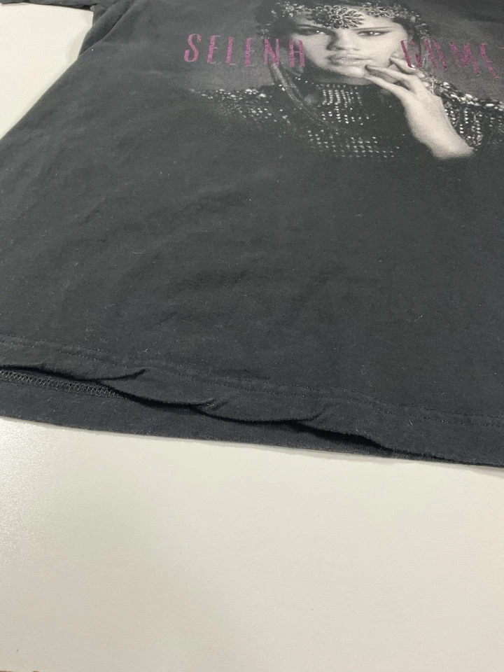 2013 Selena Gomez Stars Dance Tour T Shirt Women’s Sz M Band Merch - Image 4 of 4