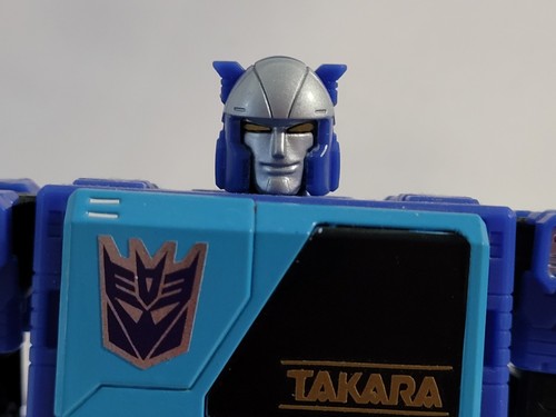 Transformers Legacy Diaclone Micro Change Blaster/Twincast - Picture 2 of 5