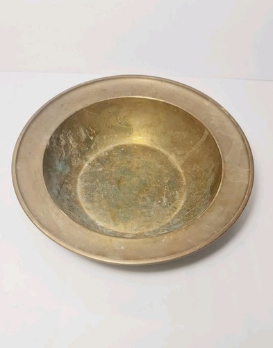 Vintage Schale aus gepresstem Messing Wohn-/Bürodeko - Durchmesser ~ 29 cm