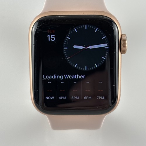 Apple Watch Series 6 40mm Gold Aluminum Case with Pink Sand Sport Band - Used - Picture 4 of 14
