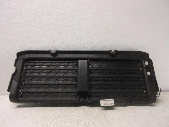 Jaguar XE XF 2017-2020 obturador OEM LKQ Foto 2 de 4