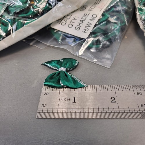 Satin Ribbon Bows Job Lot Self Adhesive 1000 Pre Tied Bows 3.5cm Forest Green UK - Picture 7 of 7