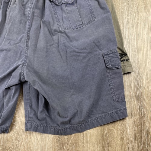 Lote De 2 Pantalones Cortos De Colección Umbro Ripstop Carga Para Hombre XL Verde Ejército Azul Marino - Imagen 13 de 24