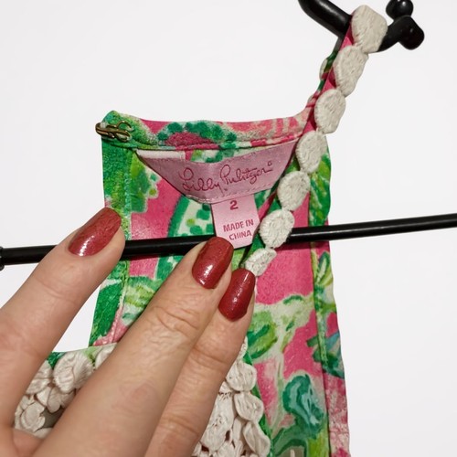 Lilly Pulitzer Pearl Soft Shift Dress in Raz Berry Catty Shack Print - Picture 3 of 4