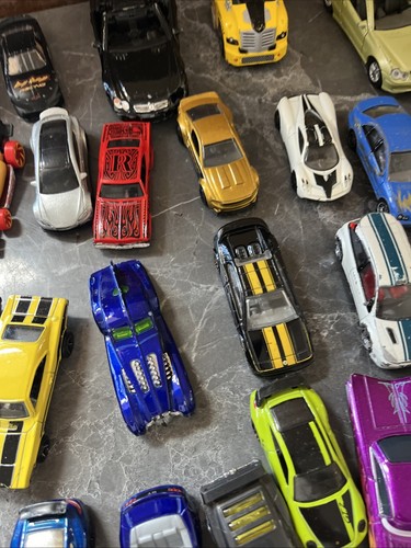 Lote de trabajo de 70+ coches de juguete fundidos a presión vintage Inc Hot Wheels - Imagen 11 de 17