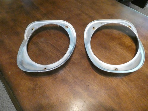 Chevy Impala Belair Biscayne 1963 faros biseles cucharones moldura mano izquierda - Imagen 9 de 10